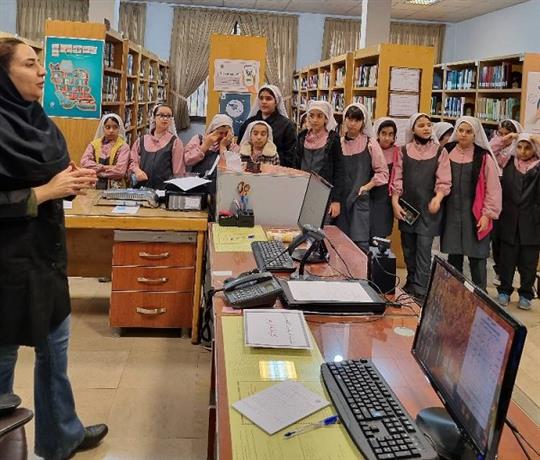 بازدید مدرسه